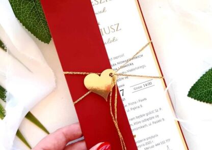 Kiedy wybrać zaproszenia na wesele?